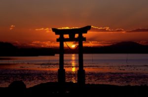 sunset-at-nagao-shrine-in-japan-e1544188477776-300x196 sunset-at-nagao-shrine-in-japan 
